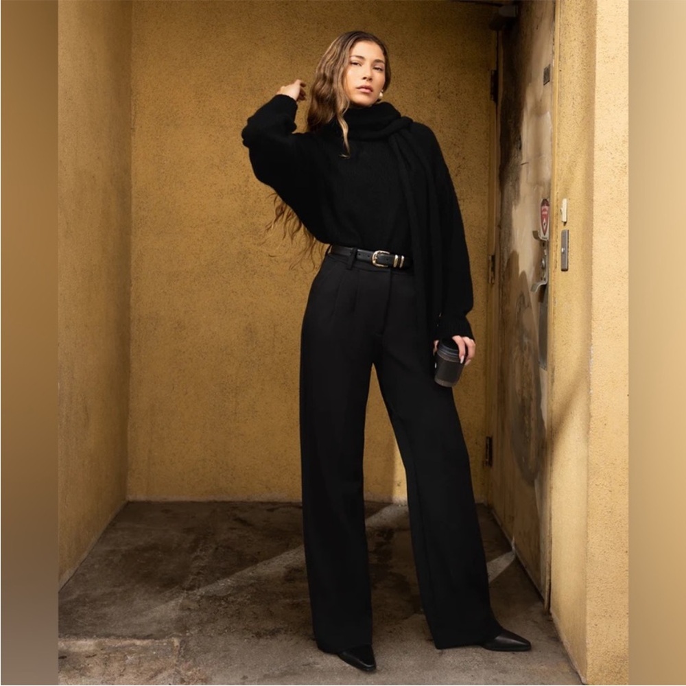 NEW Favorite Daughter The Favorite Pants Black
High Waist Wide Leg Size 6 - Picture 4 of 11